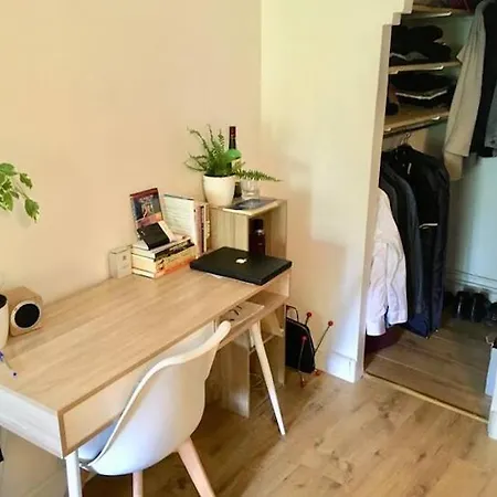 Apartment Proche Des Buttes-chaumont